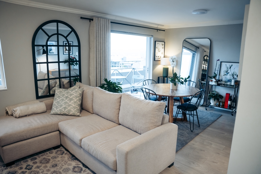 2 Bedroom Property for Sale in Green Point Western Cape